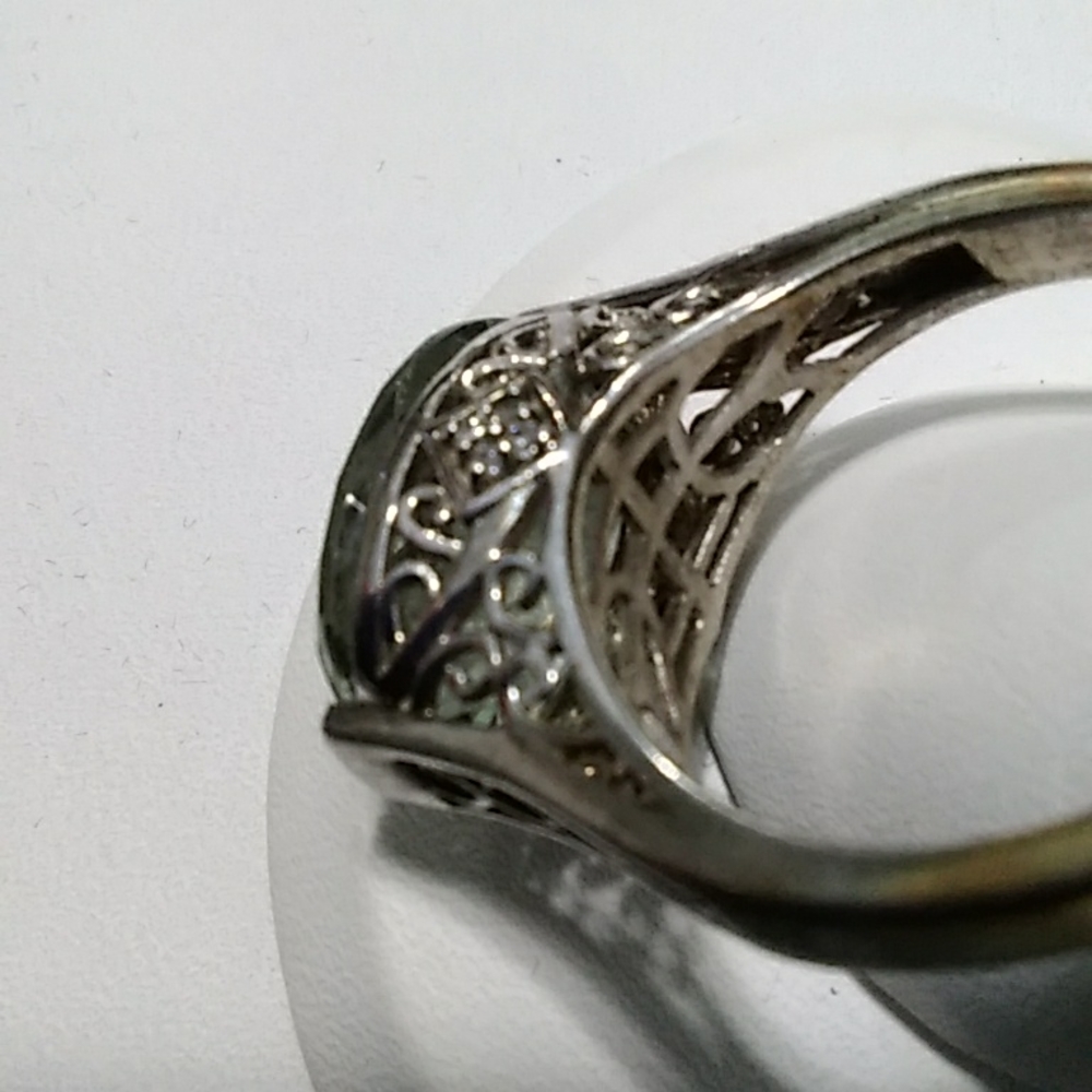 Prasiolite and Diamond Ring - Picture 8 of 8